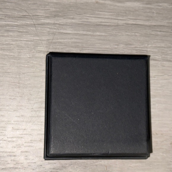 Gold Heart Pendant Necklace With “Ni Modo” written on it - Picture 4 of 6